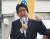 8일 일본 나라현에서 아베 신조 전 일본 총리가 피격을 당하기 직전 참의원 유세 가두연설하고 있다. 아베 전 총리는 연설 도중 괴한에게 두 차례 총격을 당해 병원으로 이송됐다. [교도통신=연합뉴스] 