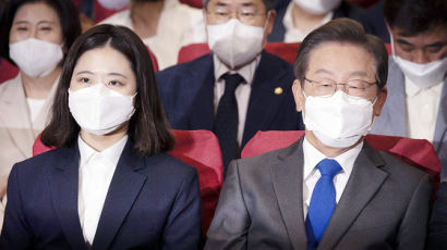 박지현 "어대명, 민주당 몰락 신호탄…李와 경쟁하게 해달라"