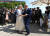 블라디미르 푸틴 러시아 대통령이 지난 2018년 8월 카린 크나이슬 오스트리아 전 외무장관 결혼식에 참석해 신부와 왈츠를 추고 있다. AFP=연합뉴스