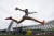 그리스의 스피리둘라 카리디 선수가 16일(현지시간) 열린 세계육상선수권대회 여자 세단뛰기 예선에서 참가해 힘차게 도약하고 있다. AP=연합뉴스