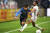 일본 국가대표 공격수 구보 다케후사(왼쪽)가 레알 소시에다드 유니폼을 입는다. [AFP=연합뉴스]