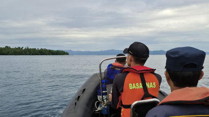 인도네시아서 악천후로 77명 탑승 여객선 침몰…13명 실종