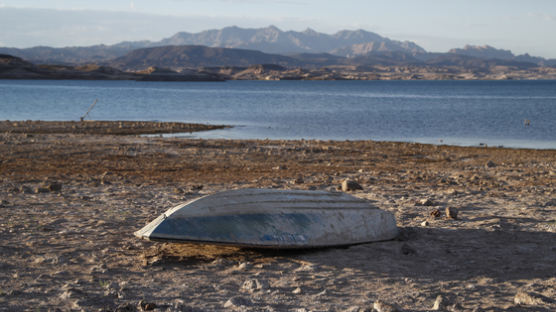 가뭄에 수위 낮아진 네바다주 미드 호수… 세번째 시신 발견