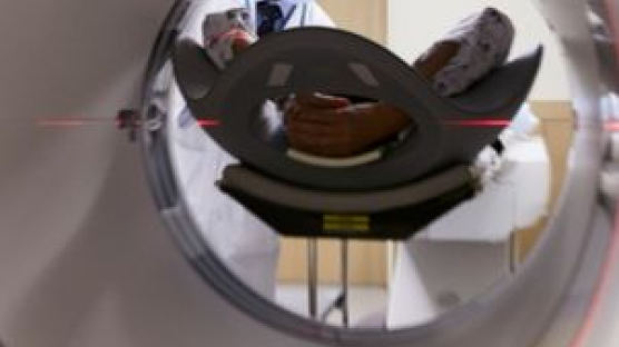 文케어로 인한 MRI·초음파 수익 손실 병원에 과다 보상한 정부