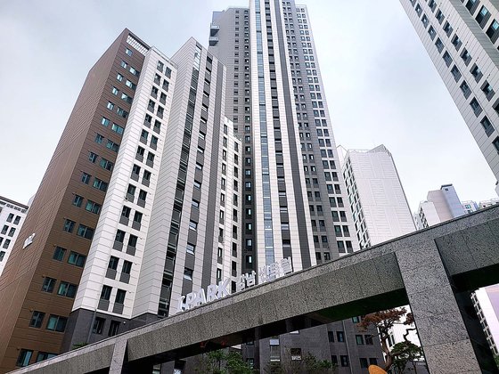 강남선 3억 낮춰도 전세 안나간다…새 아파트 덮친 '입주난' | 중앙일보