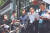 강제징용 피해자 배상 논의를 위한 민관협의회에 참여 중인 피해자 측이 3일 서울 외교부 청사 앞에서 기자회견을 하고 있다. [연합뉴스]