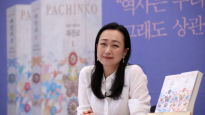 "'파친코'는 위험한 소설..모든 독자가 '한국사람'이 됐으면"