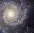 지구에서 약 3200만 광년 거리 떨어진 거대나선은하 M74(NGC 628). 별 1000억개를 거느리고 있으며, 우리 은하보다 약간 작다. M74는 지구를 정면으로 바라보고 있어서 우리는 나선 구조를 구체적으로 관찰할 수 있다. 이 이미지는 허블우주망원경(이하 허블)이 2003년과 2005년 가시광선과 일부 적외선 영역대에서 관측한 것이다. 허블 관측 데이터가 채우지 못한 아주 일부분은 캐나다-프랑스-하와이 망원경과 제미니 천문대의 데이터로 채웠다. 사진 NASA, ESA, the Hubble Heritage