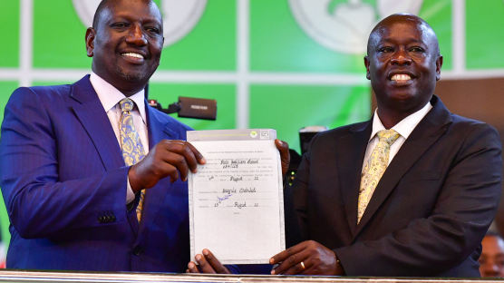 케냐 대선서 루토 부통령 당선…대혼돈 속 50.49% 득표