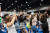 20일 '케이콘 2022 LA' 행사장에서 방문객들이 K팝 커버댄스를 추고 있다. 사진 CJ ENM