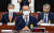 김규현 국가정보원장이 22일 서울 여의도 국회에서 열린 정보위원회 전체회의에 출석해 자리에 앉아 있다.