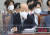 송두환 국가인권위원장이 23일 서울 여의도 국회에서 열린 운영위원회 전체회의에서 의원들의 질의에 답하고 있다. 뉴스1