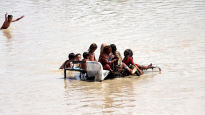 [이 시각]석 달 홍수로 1061명 숨지고 3300만 명 이재민 발생한  파키스탄 