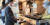이재용 삼성전자 부회장이 30일 서울 송파 삼성SDS 캠퍼스 구내식당에서 배식을 받고 있다. 사진 삼성전자