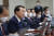 윤석열 대통령이 지난 12일 서울 용산 대통령실 청사에서 열린 임시 국무회의를 주재하고 있다. 뉴스1
