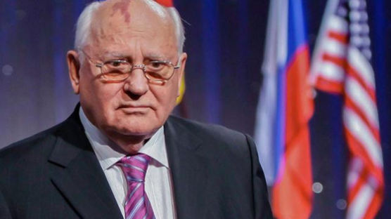 尹 "고르바초프, 냉전 종식·한러 협력 선구자…자유·평화 유산 지키겠다"