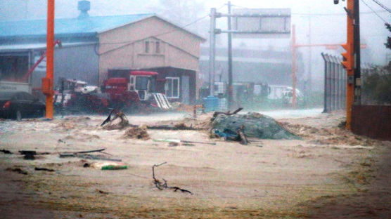 정부, 태풍 '힌남노' 복구에 예비비 500억원 투입