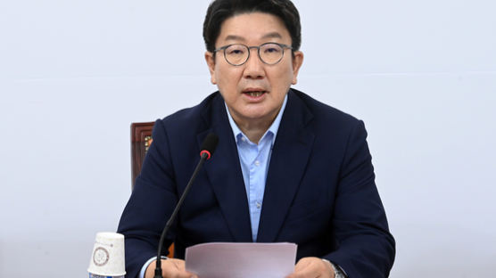 권성동 "野, 이재명 정치적 경호실 전락…특검으로 호객행위"