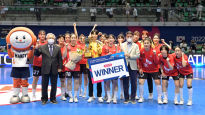 한국 여자 핸드볼, 일본 꺾고 정기전 8연승…남자부와 동반 승리