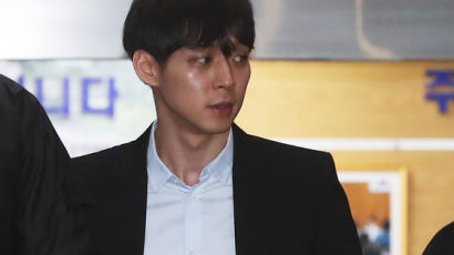 "내가 마약 했다면 은퇴" 울더니…박유천 5년만에 영화 복귀