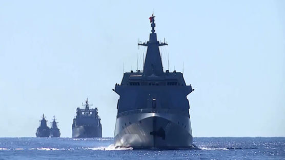 [사진] 중·러 해군, 태평양서 연합훈련