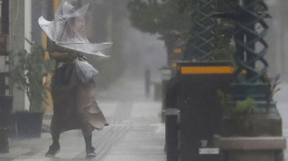 [사진] 태풍 ‘난마돌’ 일본 관통 … 800만명 대피령
