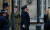 윤석열 대통령과 김건희 여사가 19일 오전(현지시간) 영국 런던 웨스트민스터 사원에서 열린 엘리자베스 2세 여왕 국장에 참석하고 있다. 뉴스1