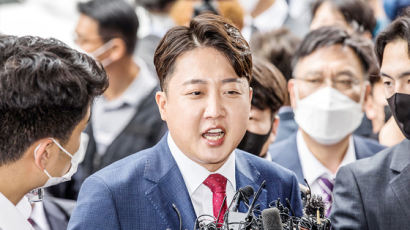국힘, ‘이준석 가처분’ 재판부 기피신청…“전주혜와 재판장 동문”