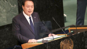尹 "자유와 연대로 위기 극복하자"…유엔서 '자유' 21번 말했다