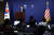 김은혜 대통령실 홍보수석이 22일(현지시간) 미국 뉴욕 쉐라톤 뉴욕 타임스퀘어호텔 내 프레스센터에서 현안 관련 브리핑을 하고 있다. 연합뉴스