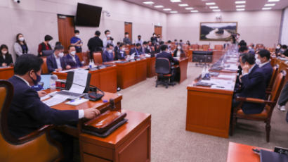 국회 농해수위, '양곡관리법 개정안' 결국 안건조정위 회부