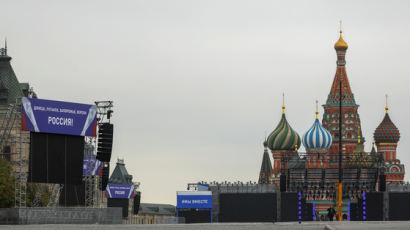 붉은광장 축하무대…지지율 하락 푸틴, ‘어게인 2014’ 통할까