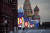 29일(현지시간) 러시아 모스크바 붉은 광장에서 우크라이나 4개주 병합 후 축하공연 개최를 위한 준비가 이뤄지고 있다. AP=연합뉴스