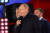블라디미르 푸틴 러시아 대통령이 지난 9월 30일 모스크바에서 열린 우크라이나 점령지 4곳 합병 기념행사에 검정색 재킷을 입고 참석해 연설하고 있다. 로이터=연합뉴스