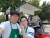 2019년 5월 김미숙(오른쪽)씨가 남편 박장선씨와 함께 인천 산곡중에서 열린 장애인 가족을 위한 봉사활동에 참여하고 있다. 김씨 부부는 모두 사회복지사다. 사진 김미숙씨
