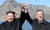 2018년 9월 20일 당시 문재인 대통령과 김정은 국무위원장이 백두산 천지에서 손을 잡고 웃고 있다. 남북 및 북미 정상회담이 있었지만, 김 위원장은 최근 '핵 선제 사용 법제화'를 발표했다. 평양사진공동취재단