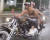지난 7월 31일 서울 강남 도로에서 상의를 탈의하고 오토바이를 운전한 이른바 ‘비키니 오토바이 커플’. 인스타그램 캡처