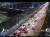 지난 8일 서울세계불꽃축제를 관람하기 위해 서울 여의도 인근 강변북로에 무단 정차한 차량들로 도로가 꽉 막혀 있는 모습. 온라인 커뮤니티 캡처