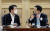 안철수(왼쪽), 김기현 국민의힘 의원이 지난 7월 국회에서 열린 공부모임에 참석해 대화하고 있다. 김상선 기자
