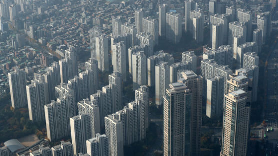 외국인 매입 국내 아파트 3만채…그 중 62%는 중국인이 샀다