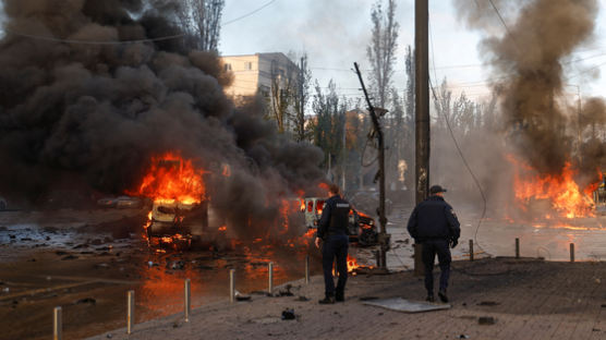 크림대교 폭발 이틀뒤…"우크라 키이우서 큰 폭발"