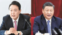 거칠어지는 중국 ‘전랑 외교’…한국 향해선 점잖은 조언, 왜