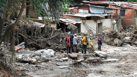 "8시간만에 한달치 폭우"…베네수엘라, 사망·실종자 90여명
