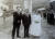 정주영 현대그룹 명예회장(왼쪽)이 1962년 7월 단양 현대시멘트공장 준공식에 참석해 고(故) 박정희 대통령과 함께 기념촬영하는 모습. 오른쪽은 정 회장 부인 변중석 여사.중앙포토