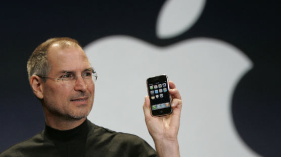 15년전 아이폰 첫모델, 지금 가치는? 경매서 66배 잭팟 터졌다