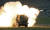 미국이 우크라이나에 지원한 고속기동포병로켓시스템(HIMARS). 지난 2011년 5월 23일 미국 워싱턴주 중부 야키마에 있는 육군 훈련센터에서 시험발사하고 있는 모습이다. AP=연합뉴스 