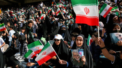 “이란의 월드컵 출전 자격을 박탈하라”…이란 스포츠계의 호소