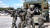  제37보병사단 중원여단 기동중대와 경찰중앙학교 교관단의 대터레 합동 훈련에서 K806 장갑차에서 내린 기동중대가 사주경계를 하고 있다. 영상캡처