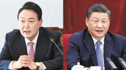 尹대통령, 3연임 시진핑에 축전 “한중관계 발전 위한 협력 기대”