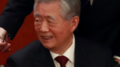 “후진타오 퇴장은 시진핑 의도된 연출…원로들 상징적 숙청”